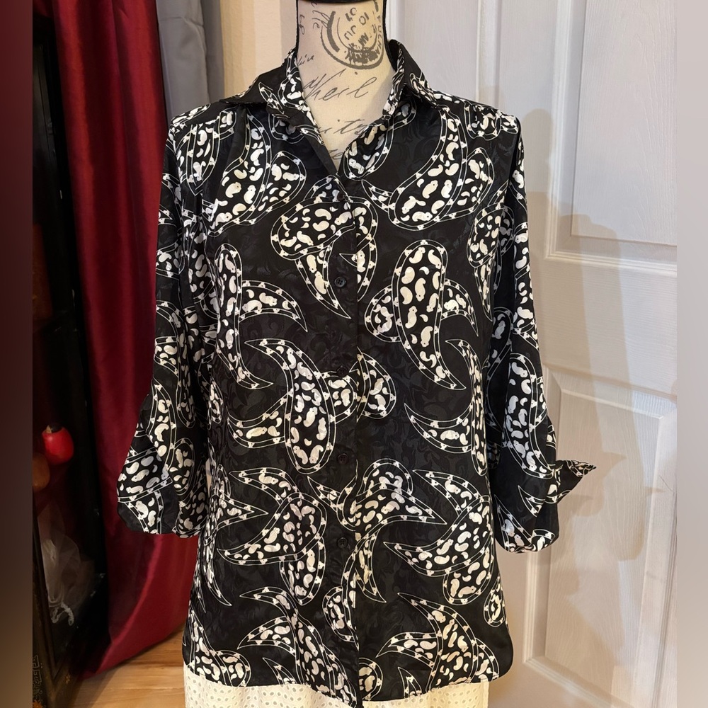Vintage 1990’s All Hours Paisley Button Down Blouse
